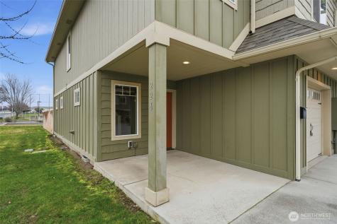 226 E Whitman Drive College Place WA 99324