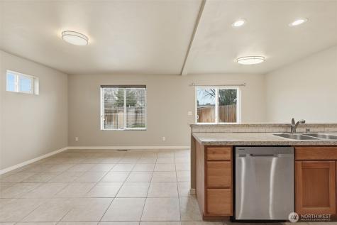226 E Whitman Drive College Place WA 99324