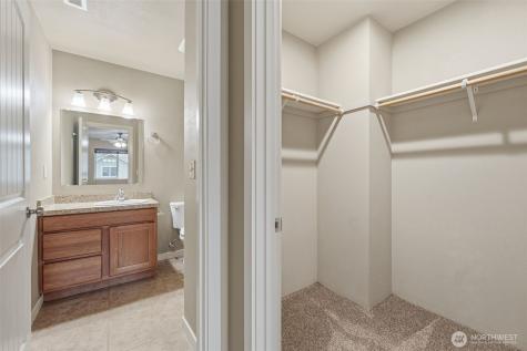 226 E Whitman Drive College Place WA 99324