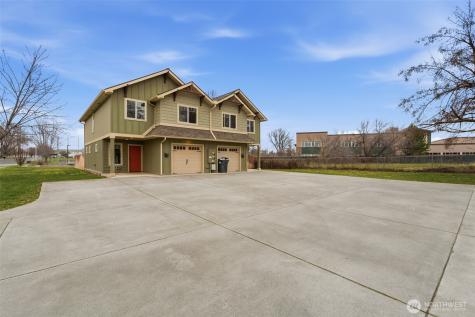 226 E Whitman Drive College Place WA 99324