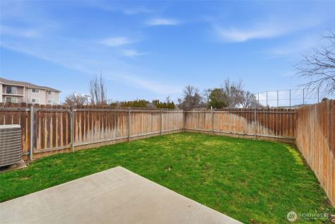 226 E Whitman Drive College Place WA 99324