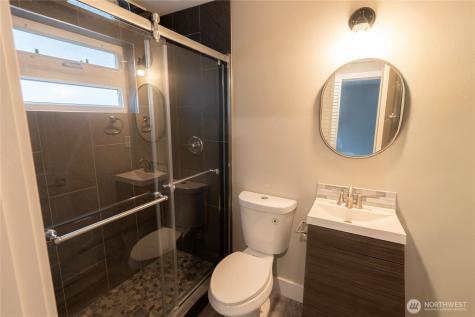 3035 64th Avenue SW Seattle WA 98116