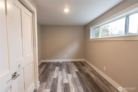 3035 64th Avenue SW Seattle WA 98116
