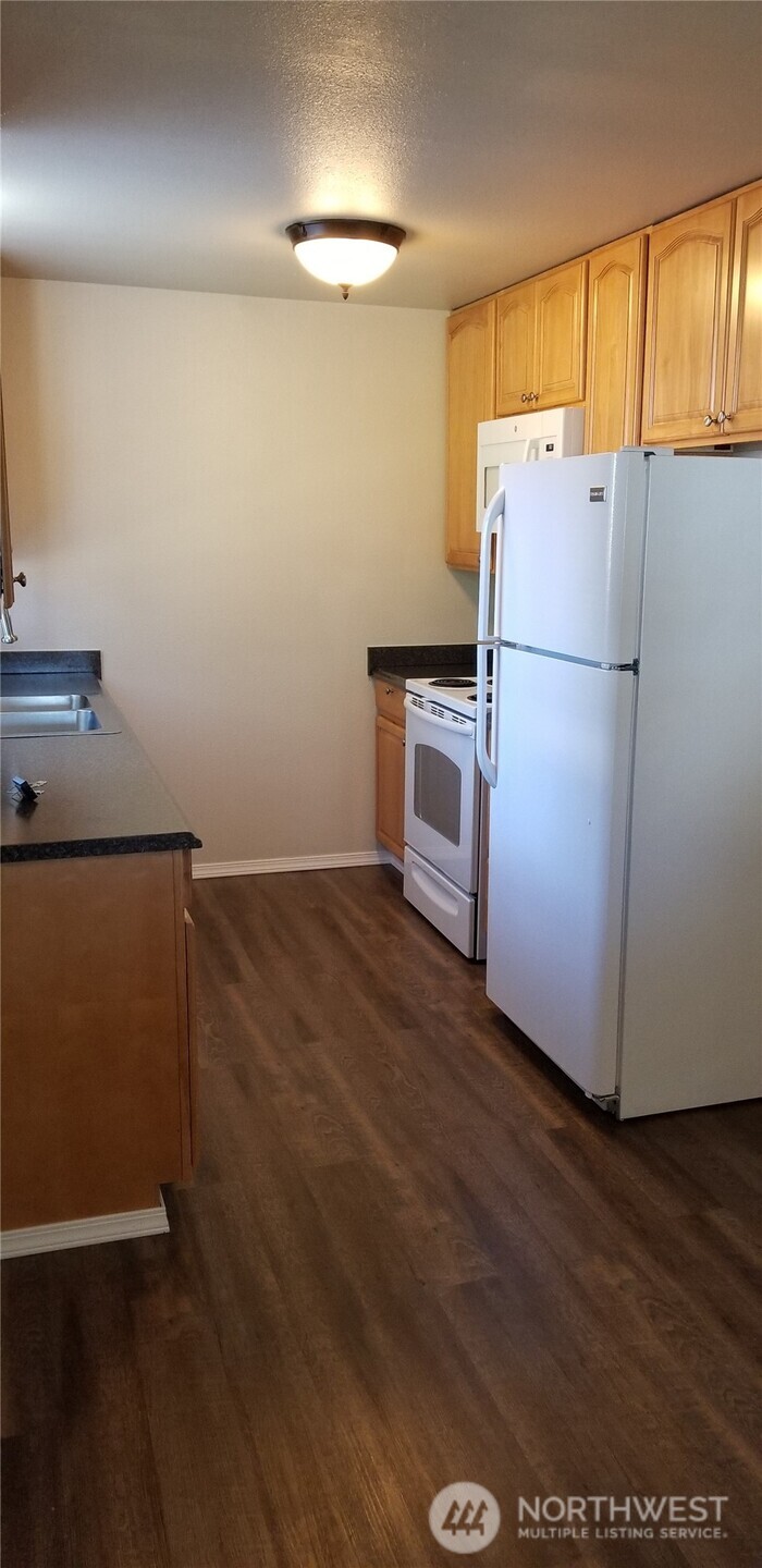 14305 107th Avenue Court E Puyallup WA 98374