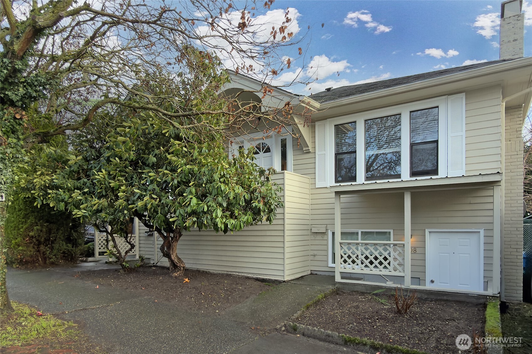 6110 8th Avenue NW Seattle WA 98107