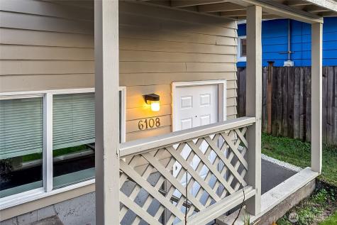 6110 8th Avenue NW Seattle WA 98107