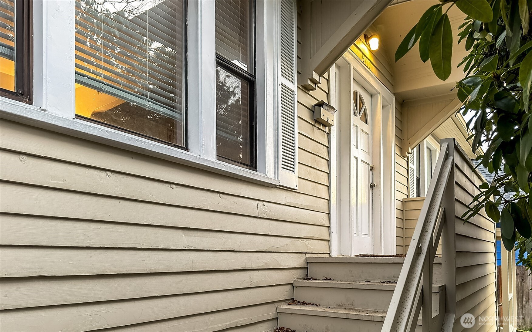 6110 8th Avenue NW Seattle WA 98107