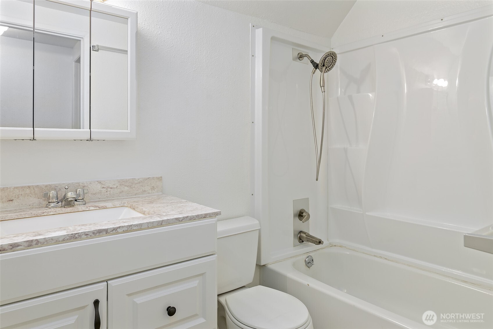 6110 8th Avenue NW Seattle WA 98107