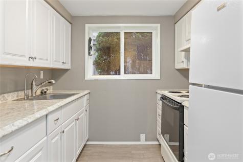 6110 8th Avenue NW Seattle WA 98107