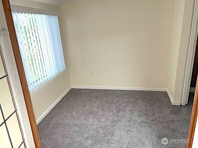 8829 Midvale Avenue N Seattle WA 98103