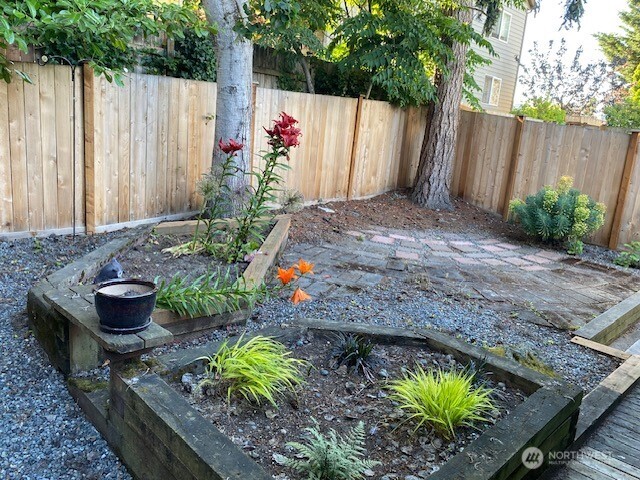 8829 Midvale Avenue N Seattle WA 98103