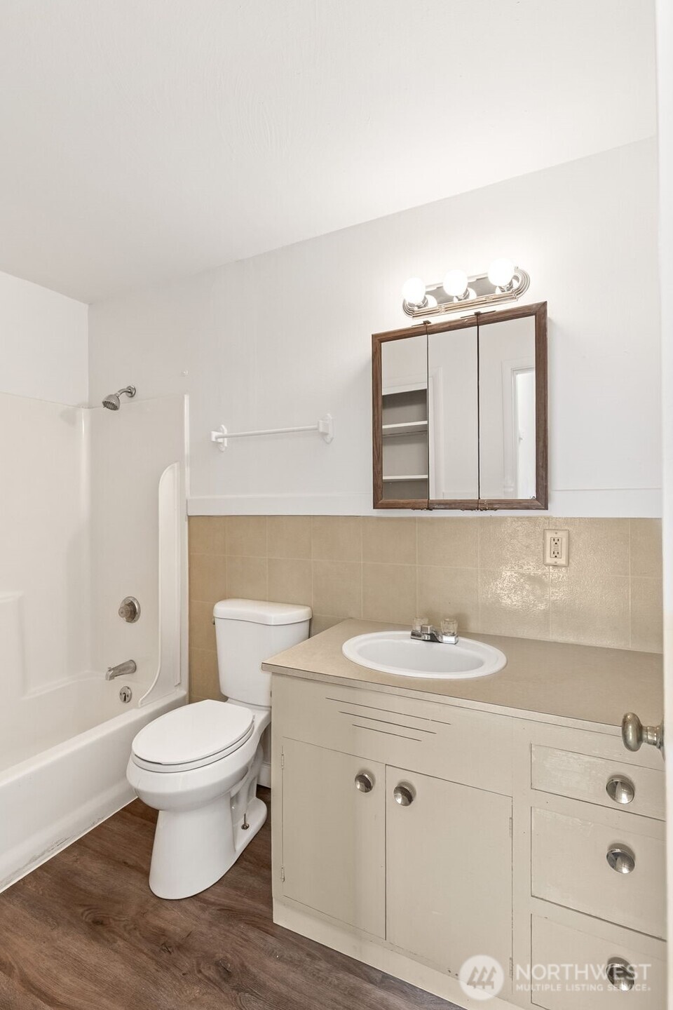 527 E First Street Port Angeles WA 98362