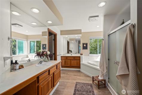 4715 116th Avenue E Edgewood WA 98372
