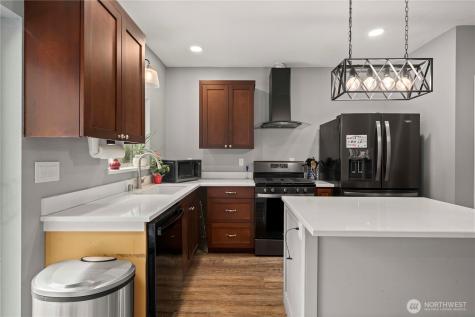 4715 116th Avenue E Edgewood WA 98372
