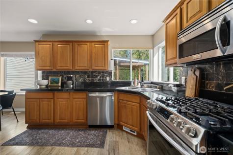 4715 116th Avenue E Edgewood WA 98372