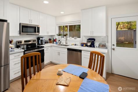 845 Kirkland Way Kirkland WA 98033