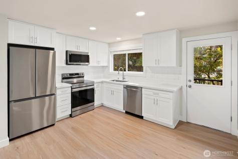 845 Kirkland Way Kirkland WA 98033