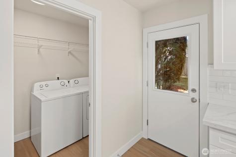 845 Kirkland Way Kirkland WA 98033