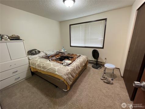 1206 Tule Lake Road S Tacoma WA 98444