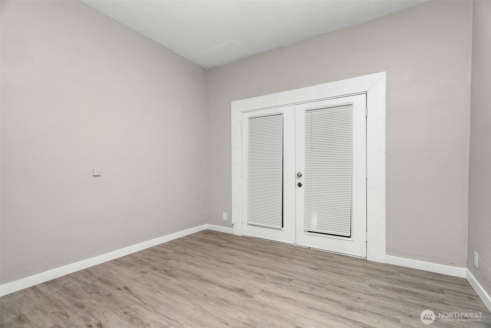 6323 Kitsap Way Bremerton WA 98312