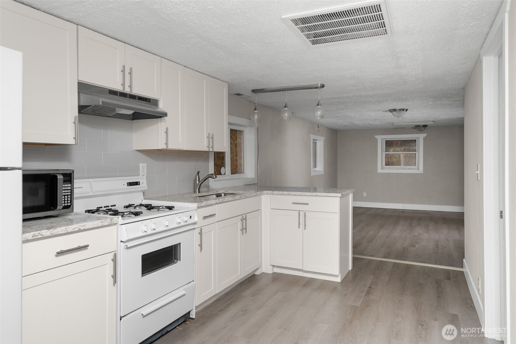 6323 Kitsap Way Bremerton WA 98312
