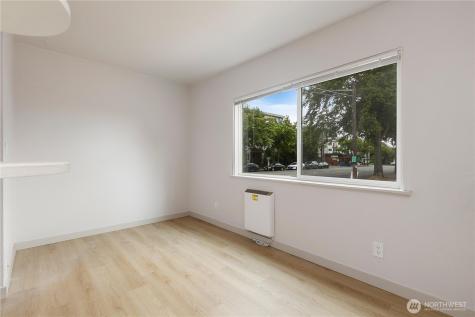 7618 Greenwood Avenue N Seattle WA 98103
