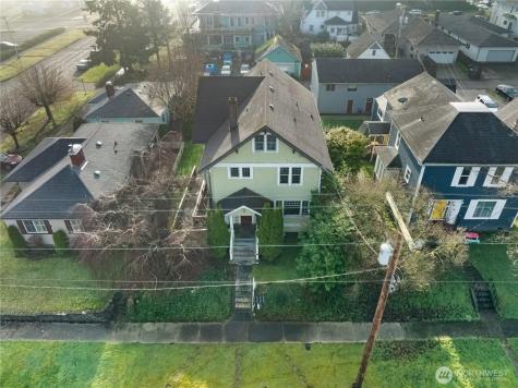 107 W 4th Street Aberdeen WA 98520