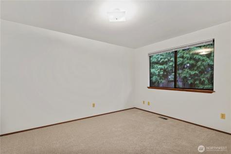 6822 NE 153rd Place Kenmore WA 98028