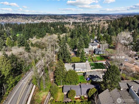 6822 NE 153rd Place Kenmore WA 98028