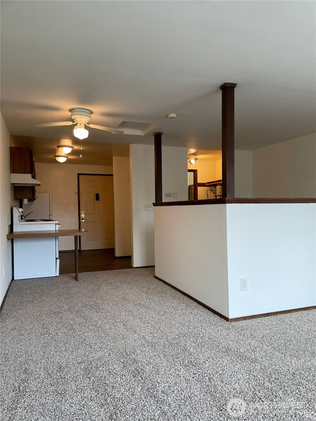 15043 8th Avenue S Burien WA 98148