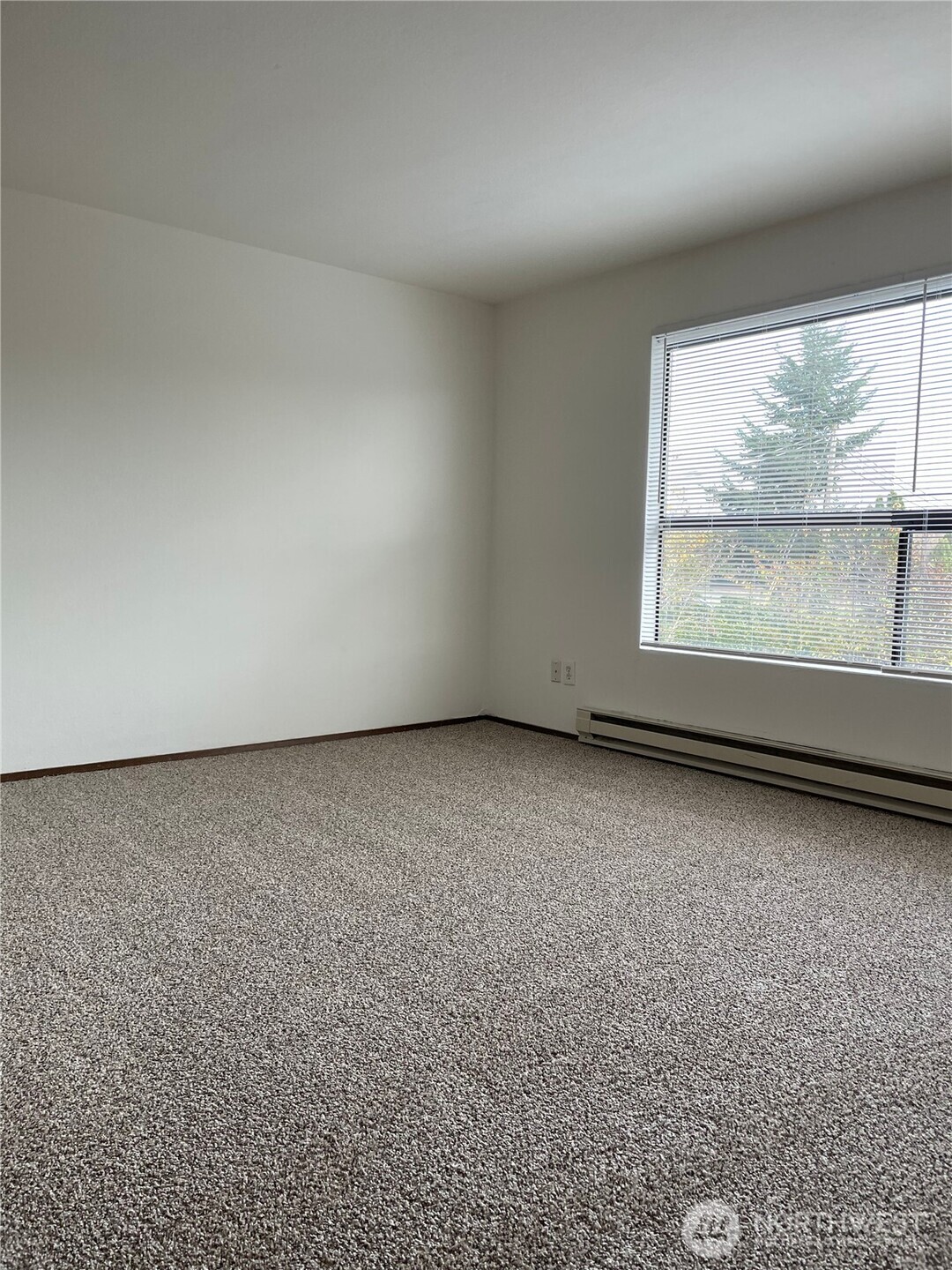 15043 8th Avenue S Burien WA 98148