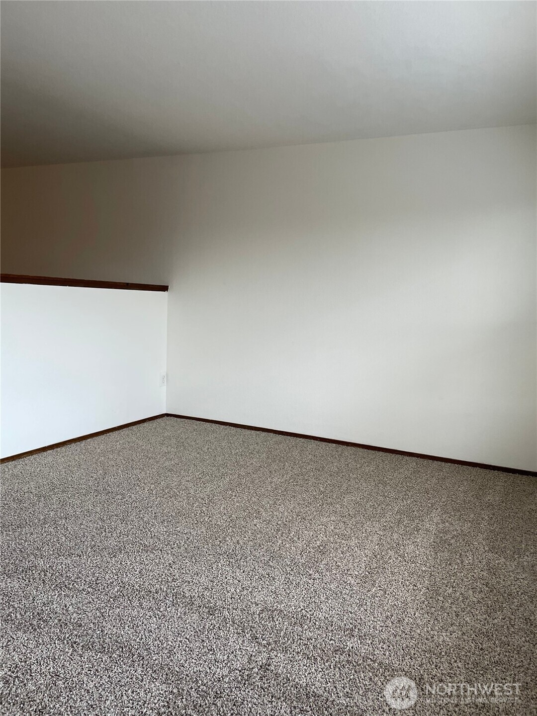 15043 8th Avenue S Burien WA 98148
