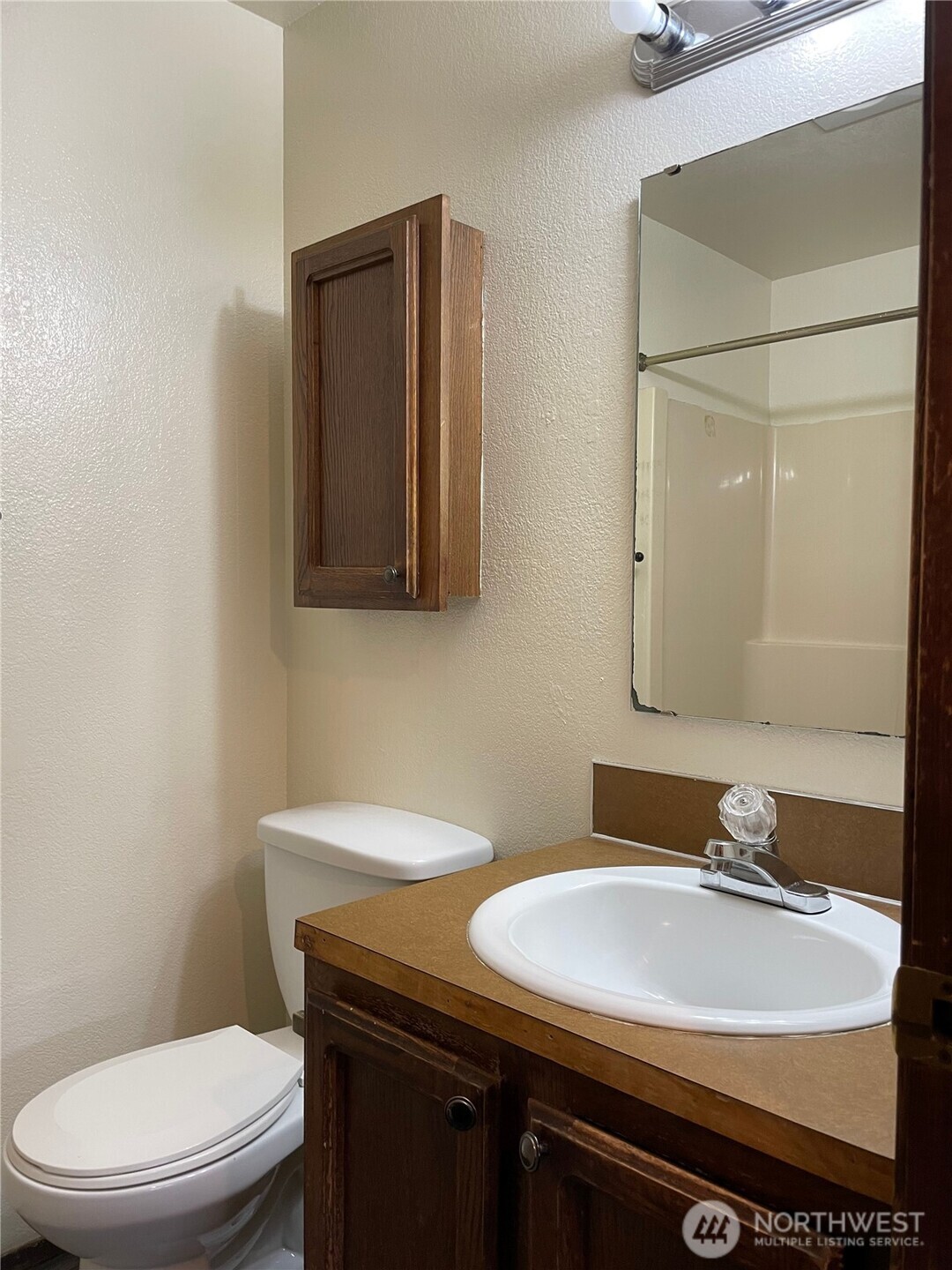 15043 8th Avenue S Burien WA 98148