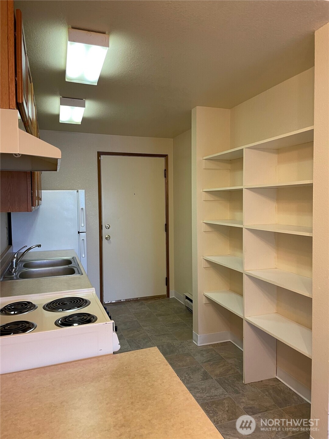 15043 8th Avenue S Burien WA 98148