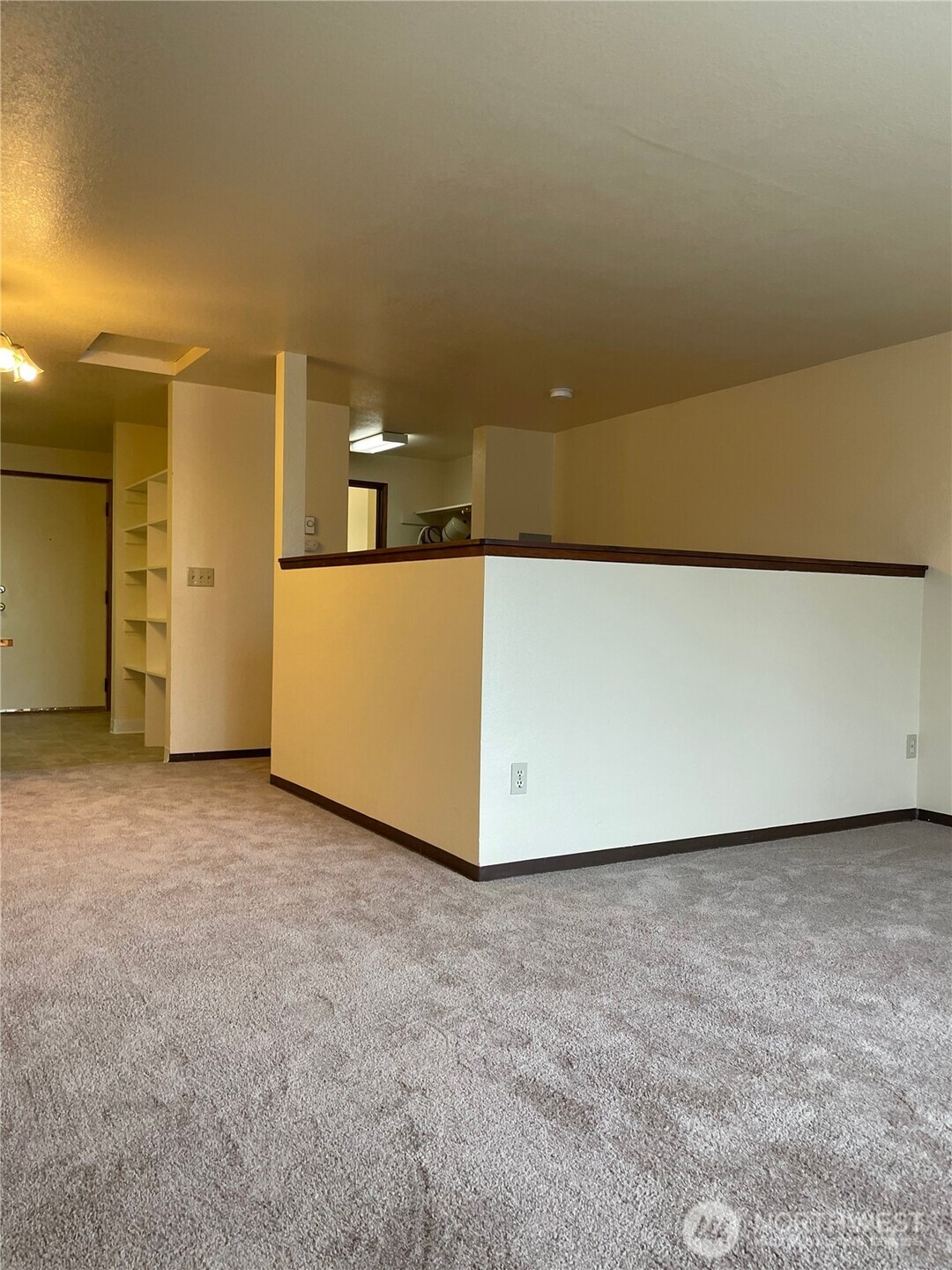 15043 8th Avenue S Burien WA 98148