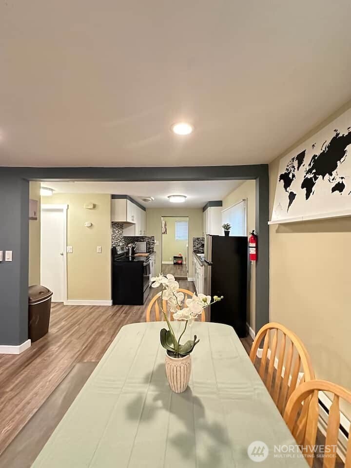 10653 22nd Place S Seattle WA 98168