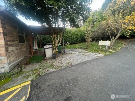 10653 22nd Place S Seattle WA 98168
