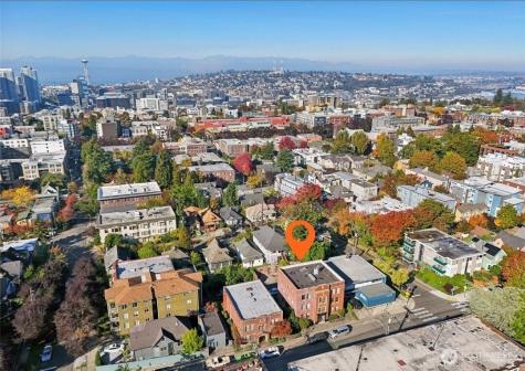 315 12th Avenue E Seattle WA 98102