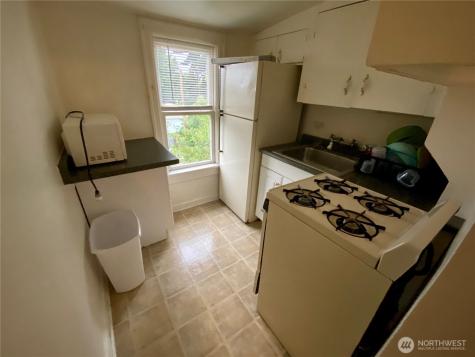 2515 Oakes Avenue Everett WA 98201