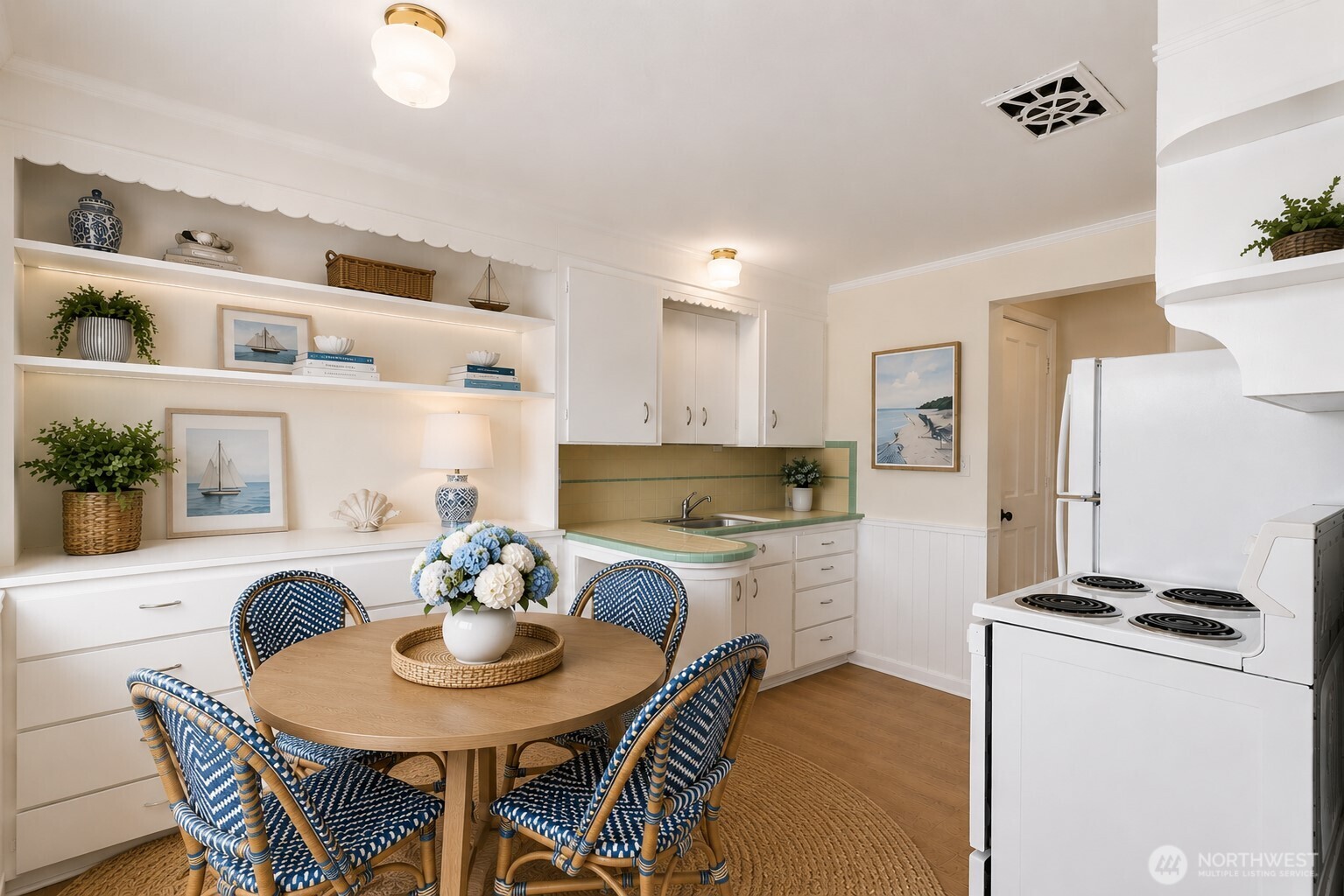 3604 Beach Drive SW Seattle WA 98116
