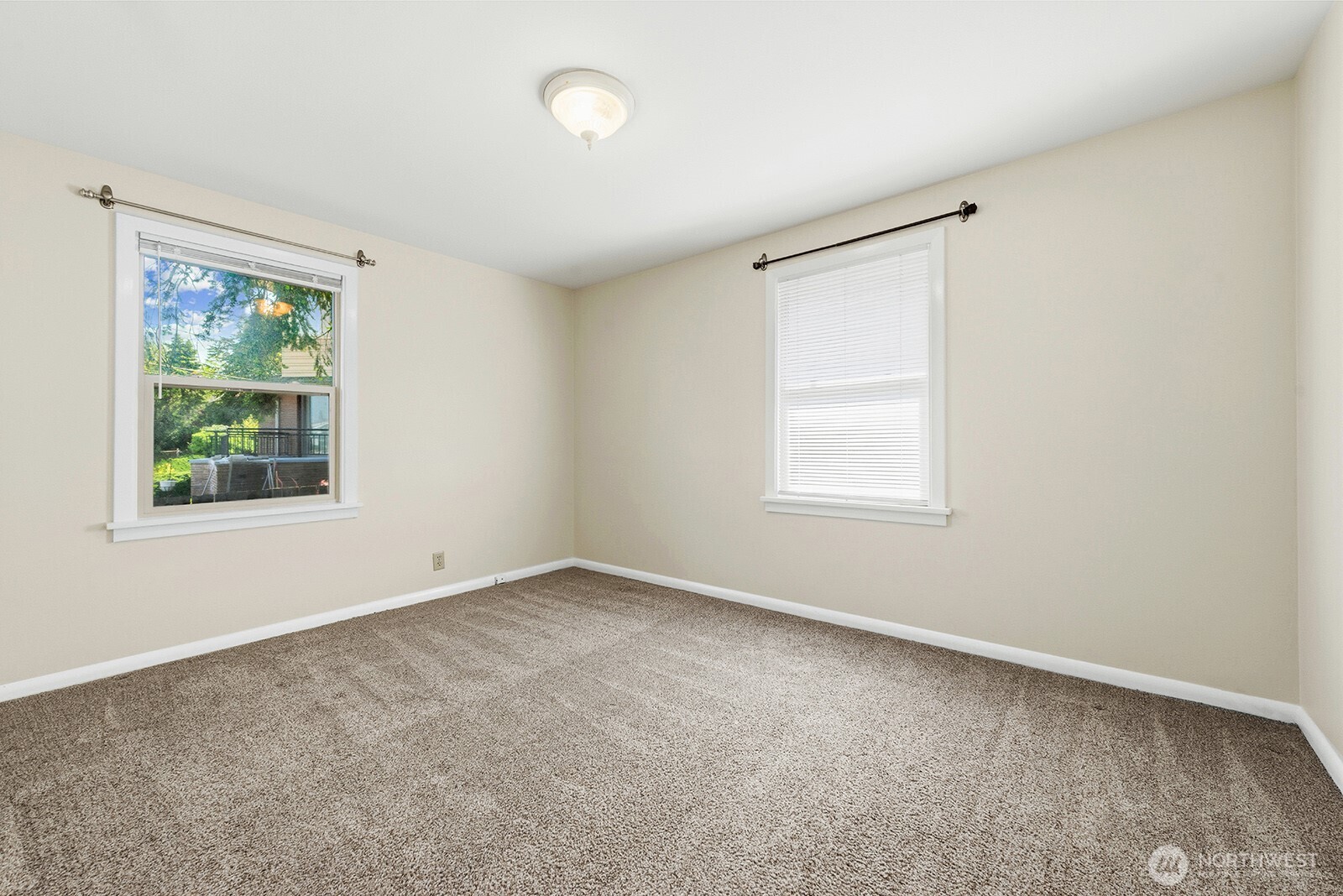 3604 Beach Drive SW Seattle WA 98116