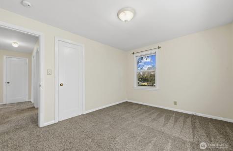 3604 Beach Drive SW Seattle WA 98116
