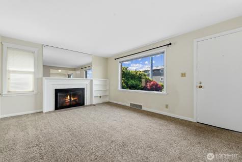 3604 Beach Drive SW Seattle WA 98116