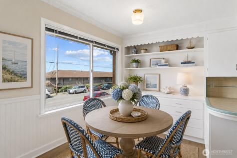 3604 Beach Drive SW Seattle WA 98116