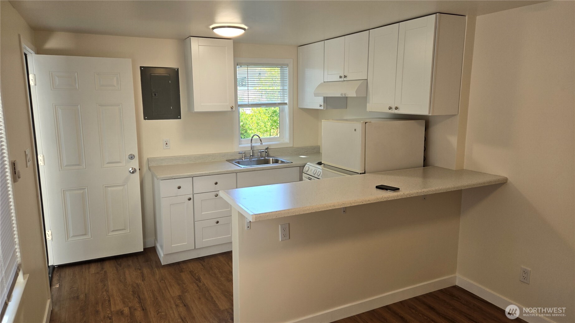 7329 15th Avenue NW Seattle WA 98107
