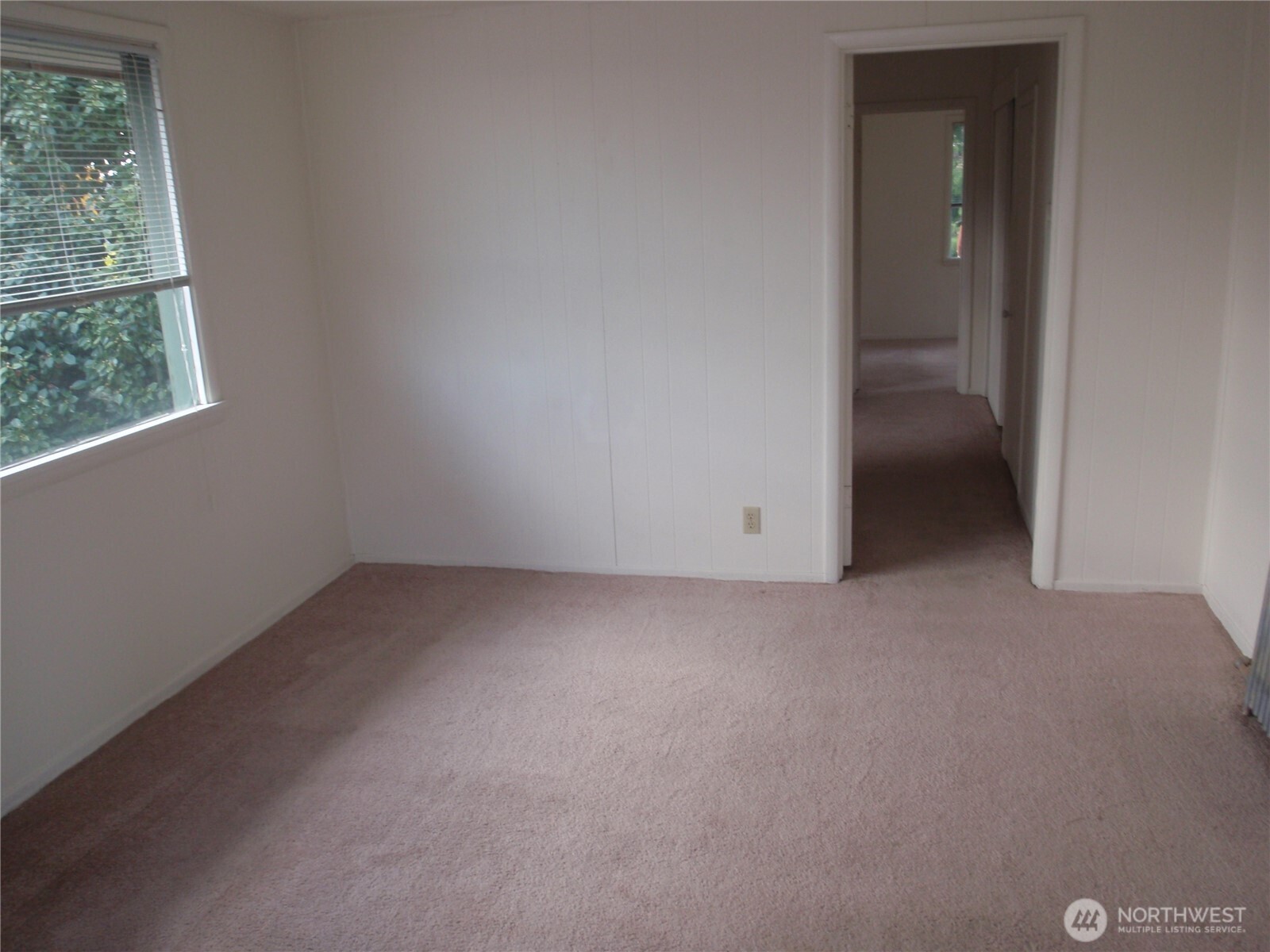 7329 15th Avenue NW Seattle WA 98107
