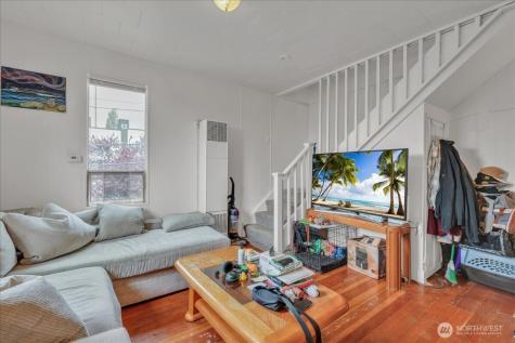 172 16th Avenue Seattle WA 98122
