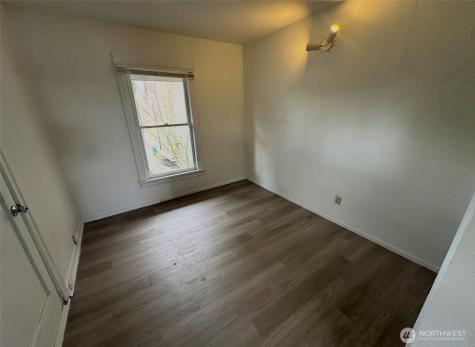 807 N 49th Street Seattle WA 98103