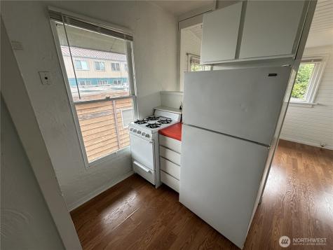 807 N 49th Street Seattle WA 98103