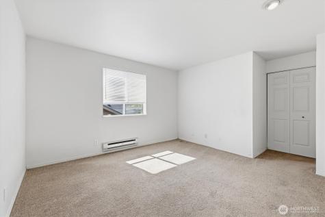 8320 Lake City Way NE Seattle WA 98115